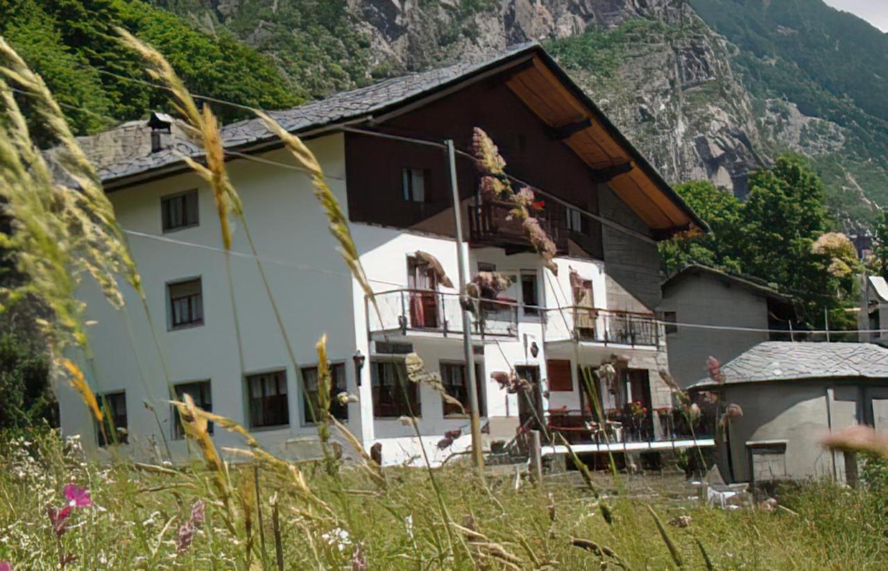 Hotel Laurent Gaby Dış mekan fotoğraf